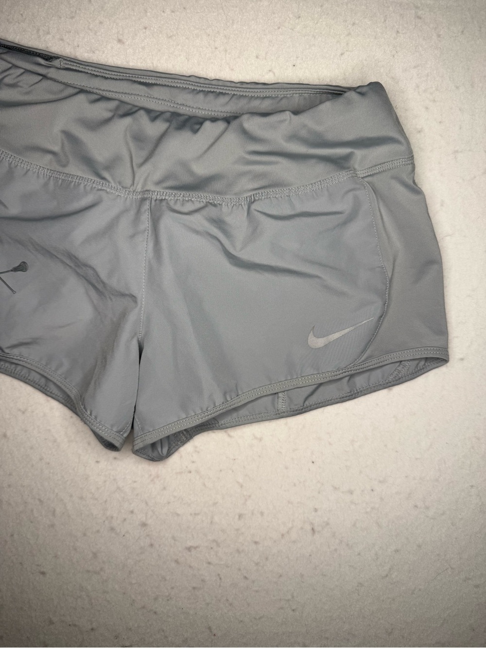 Nike Women's Gray Performance Lacrosse Running Shorts size Small - Picture 3 of 15